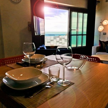 Appartement Modern & Bright Flat - 2 Min From The Sea à Savone Extérieur photo