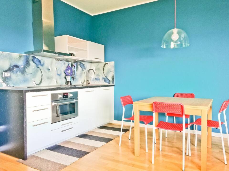 Appartement Modern & Bright Flat - 2 Min From The Sea à Savone Extérieur photo