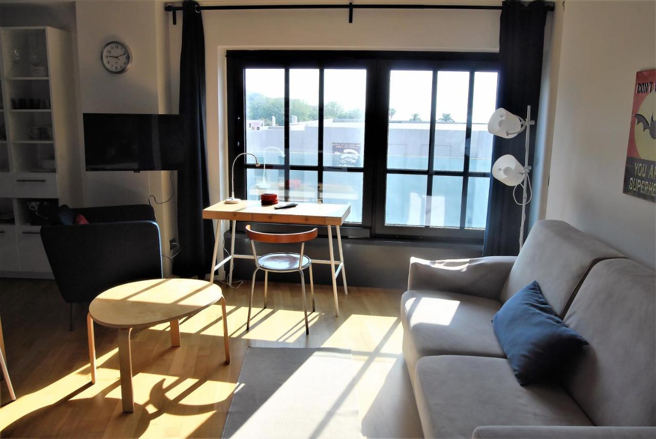 Appartement Modern & Bright Flat - 2 Min From The Sea à Savone Extérieur photo